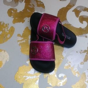 Childs Michael Kors Sandles